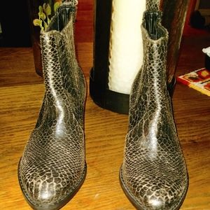 Coconut By Married Fringe Brown Heeled Boot New si